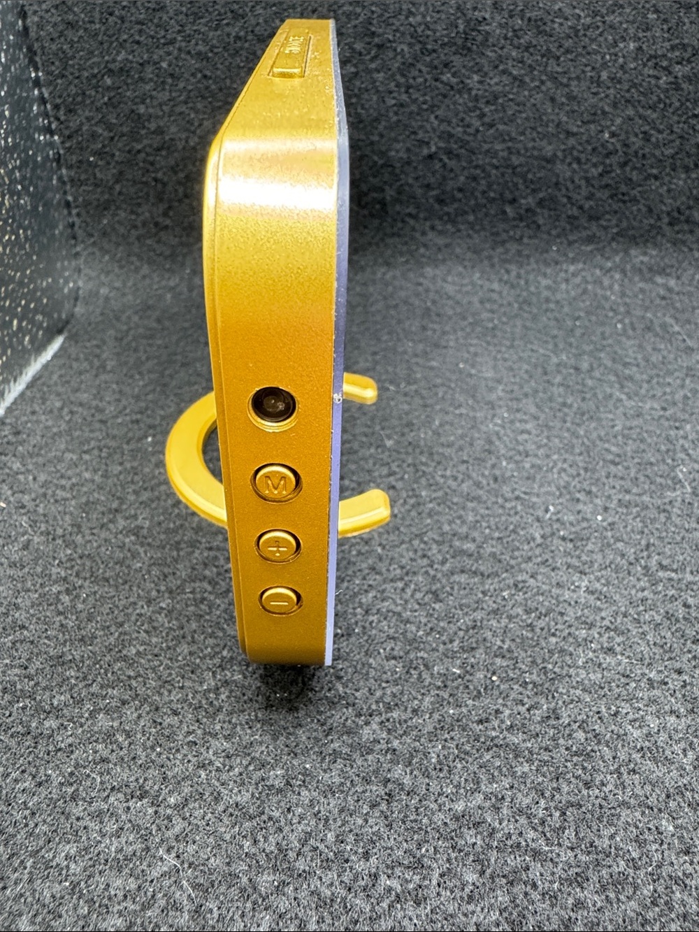 Digital Alarm Clock - Picture 3 of 7